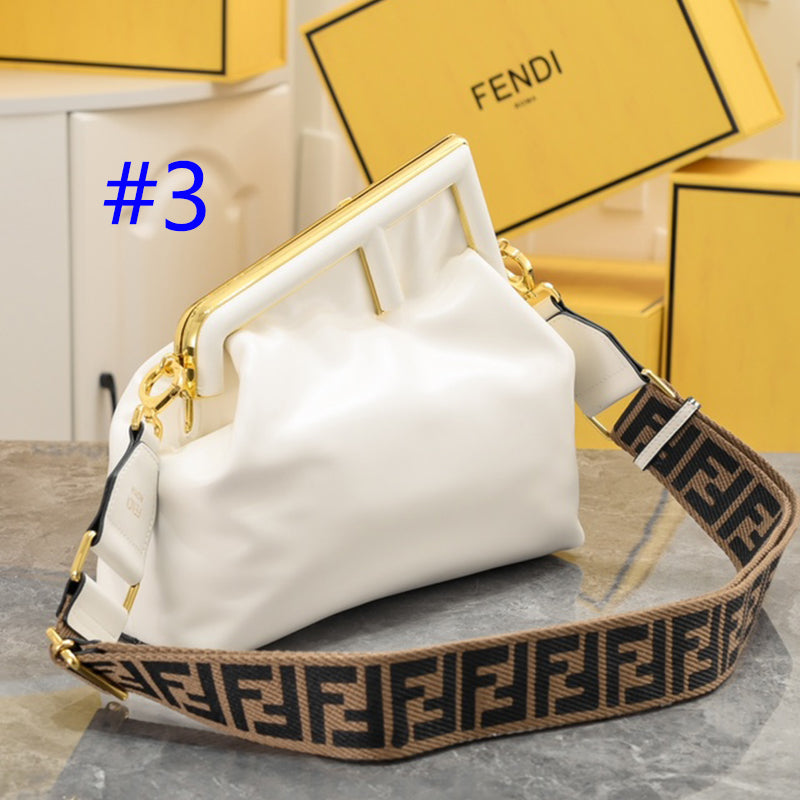 2XF20BDE Stylish leather bag