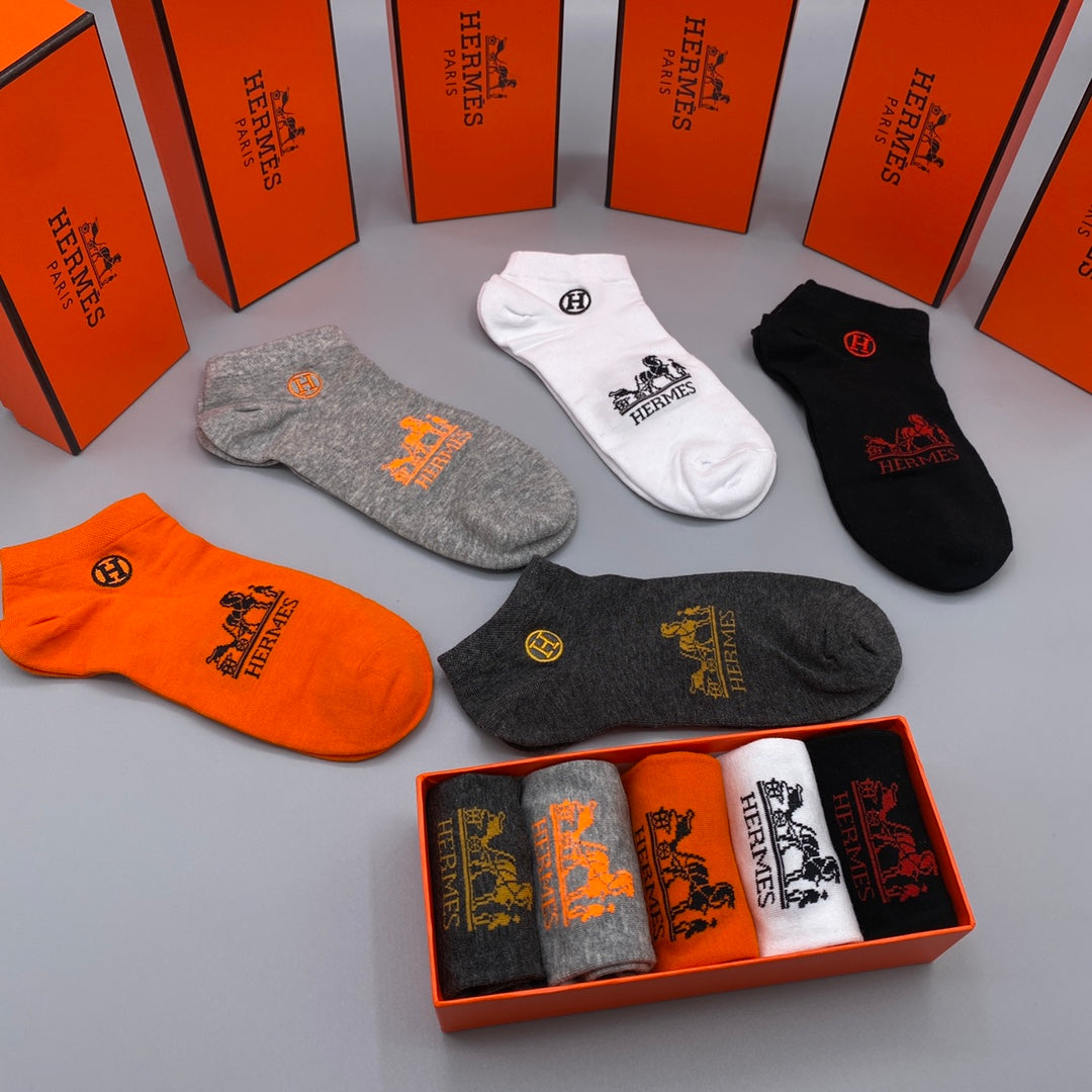 235QH55SDE Stylish socks(5 pairs )