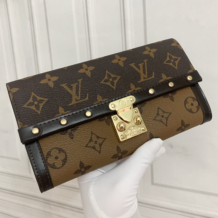AE10BDE Stylish leather wallets