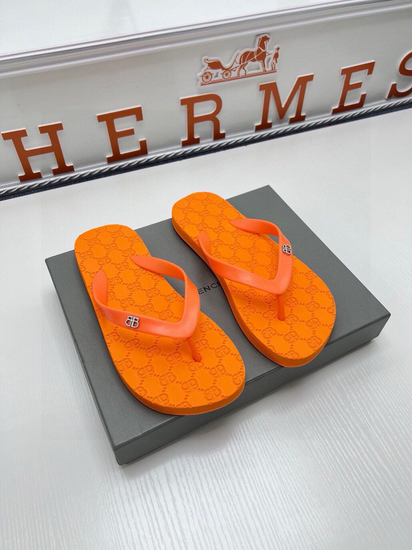 535ZJ297ZDE Stylish Slippers