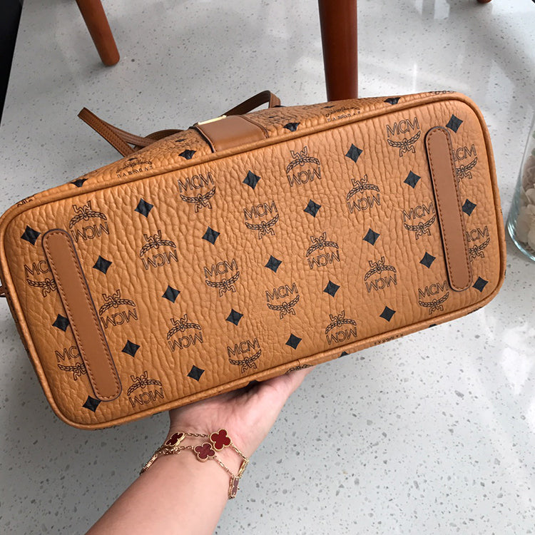 1M5BDE Stylish leather bag