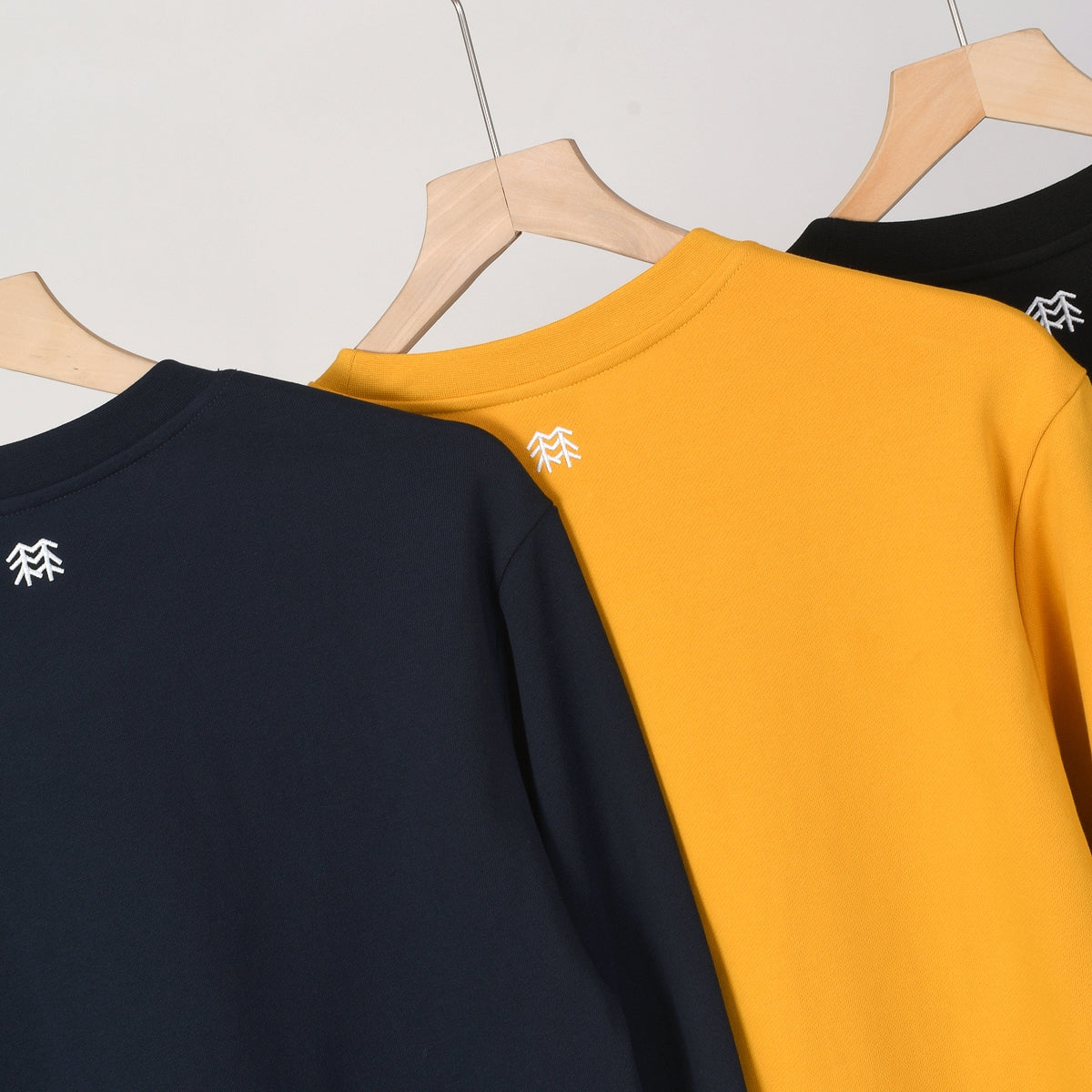 175ZA81UDE Stylish Sweaters