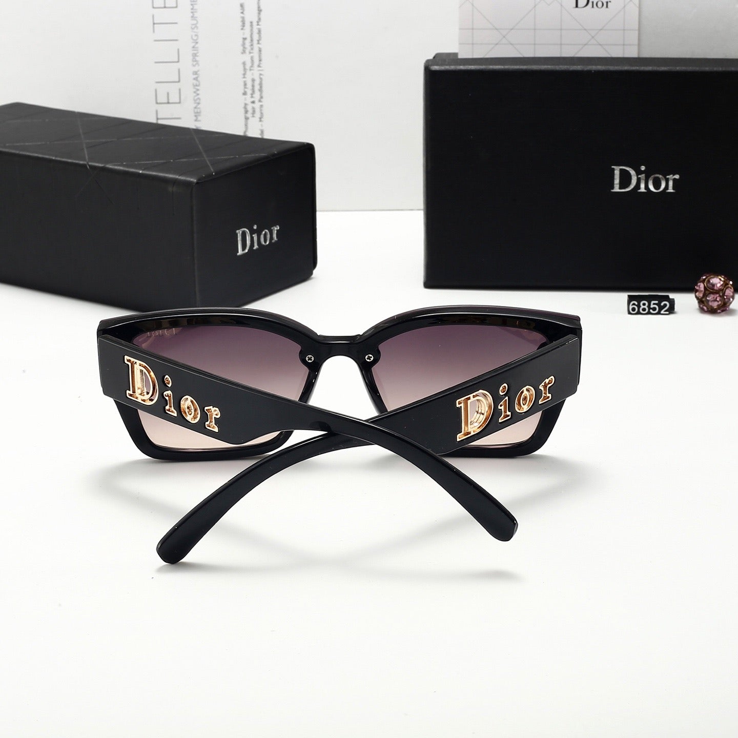 285RD113TDE Stylish Sunglasses