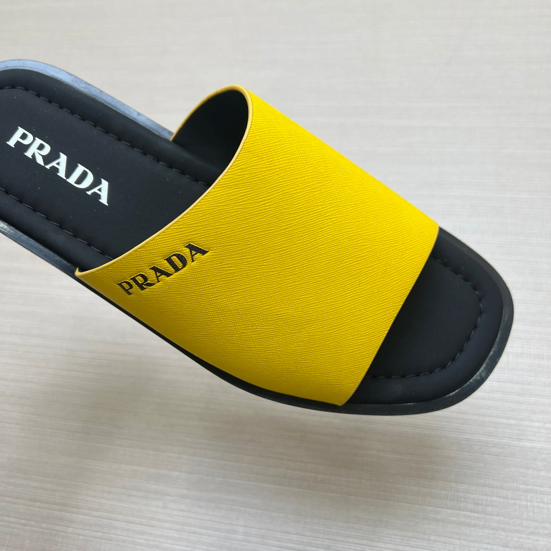 54PD75ZDE Stylish slippers