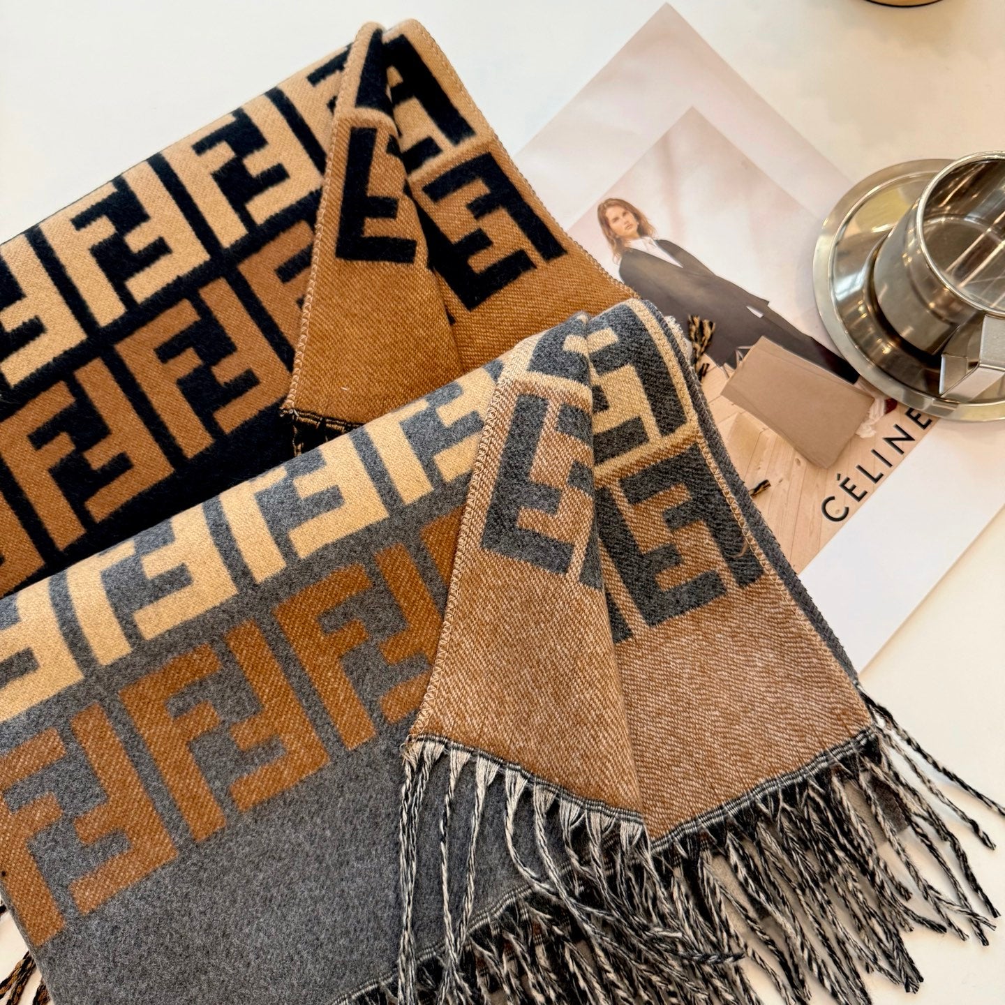 185RF65WDE Stylish Winter Scarves