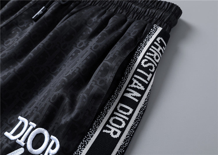 145RD68UDE Stylish shorts