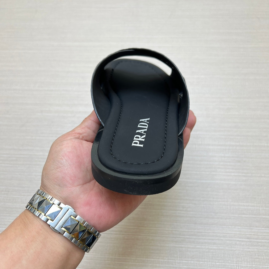 54PD74ZDE Stylish slippers