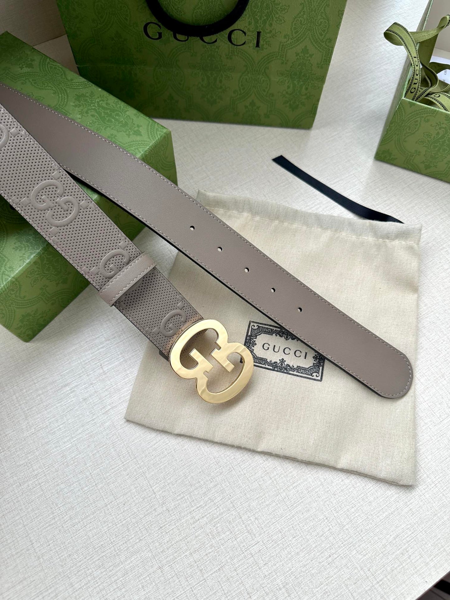 155RB230PDE Stylish High quality belt With full package