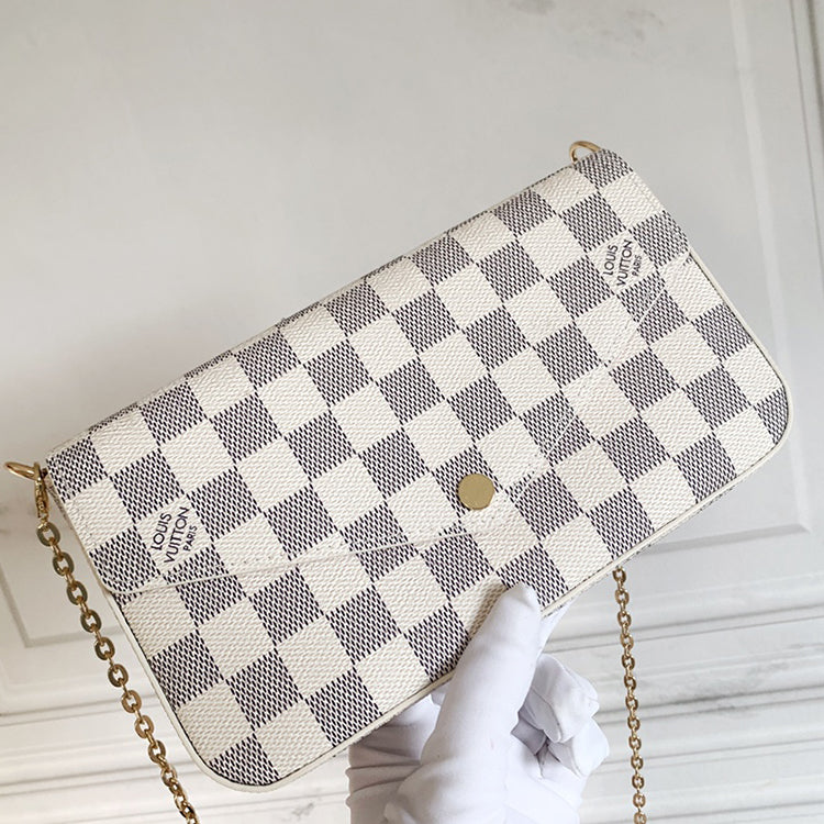 AE490BDE Stylish leather bag