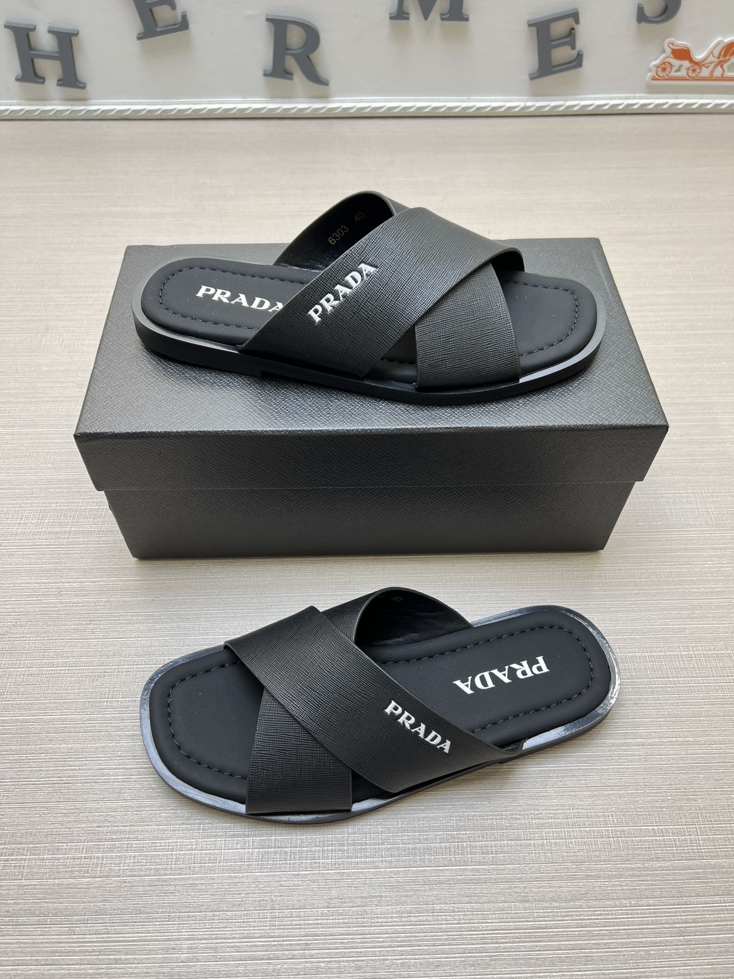 54PD72ZDE Stylish slippers