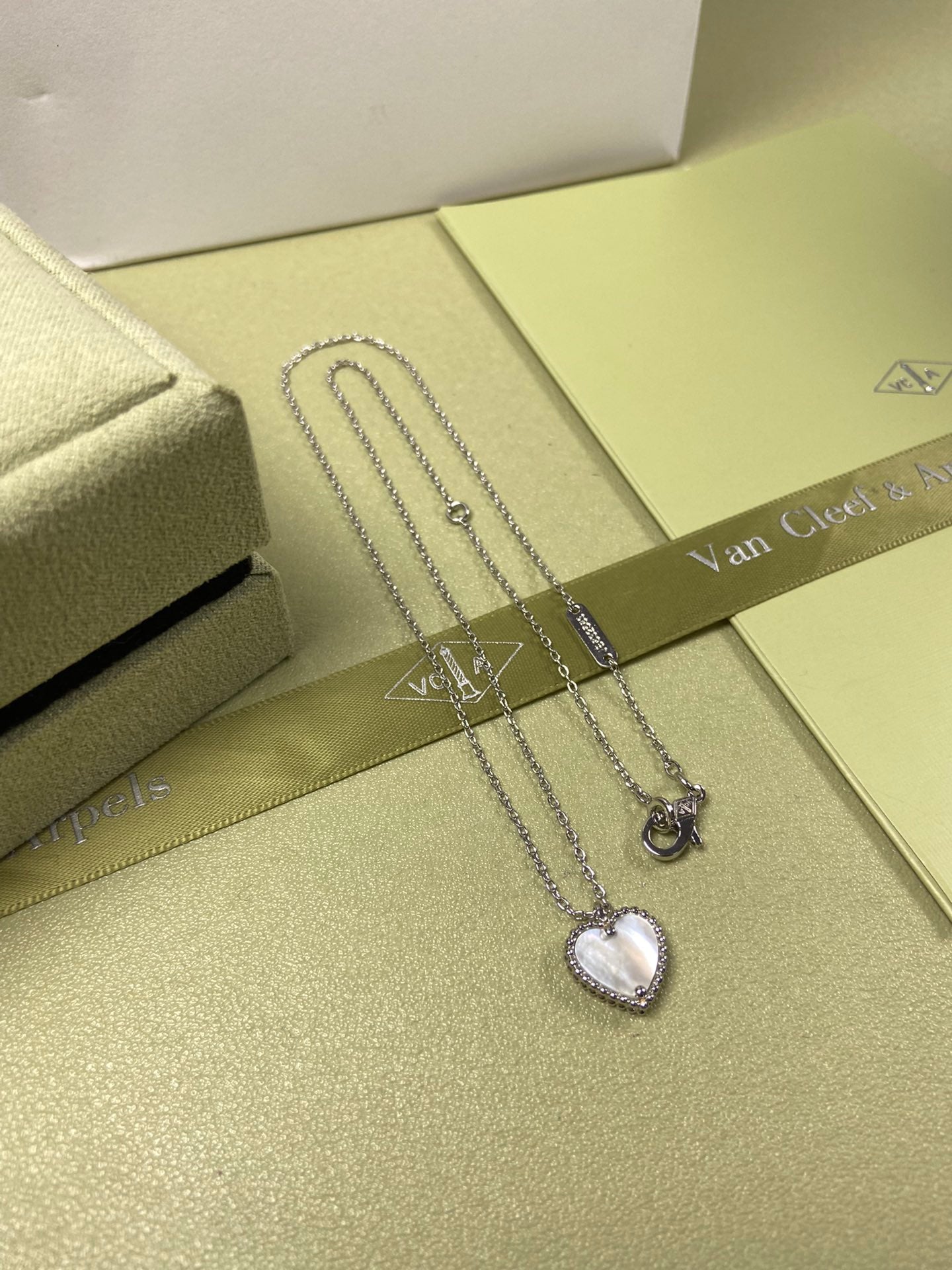 5XVA191KDE Stylish high quality bracelets,necklaces