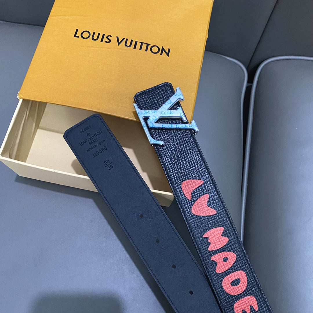 14E49PDE Stylish High quality belt With full package