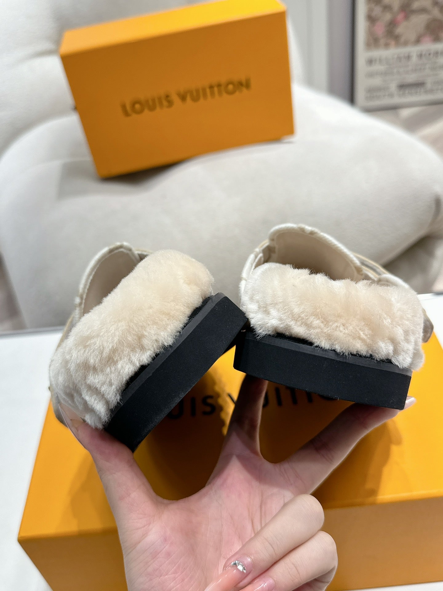 3LE6ZDE Stylish Slippers