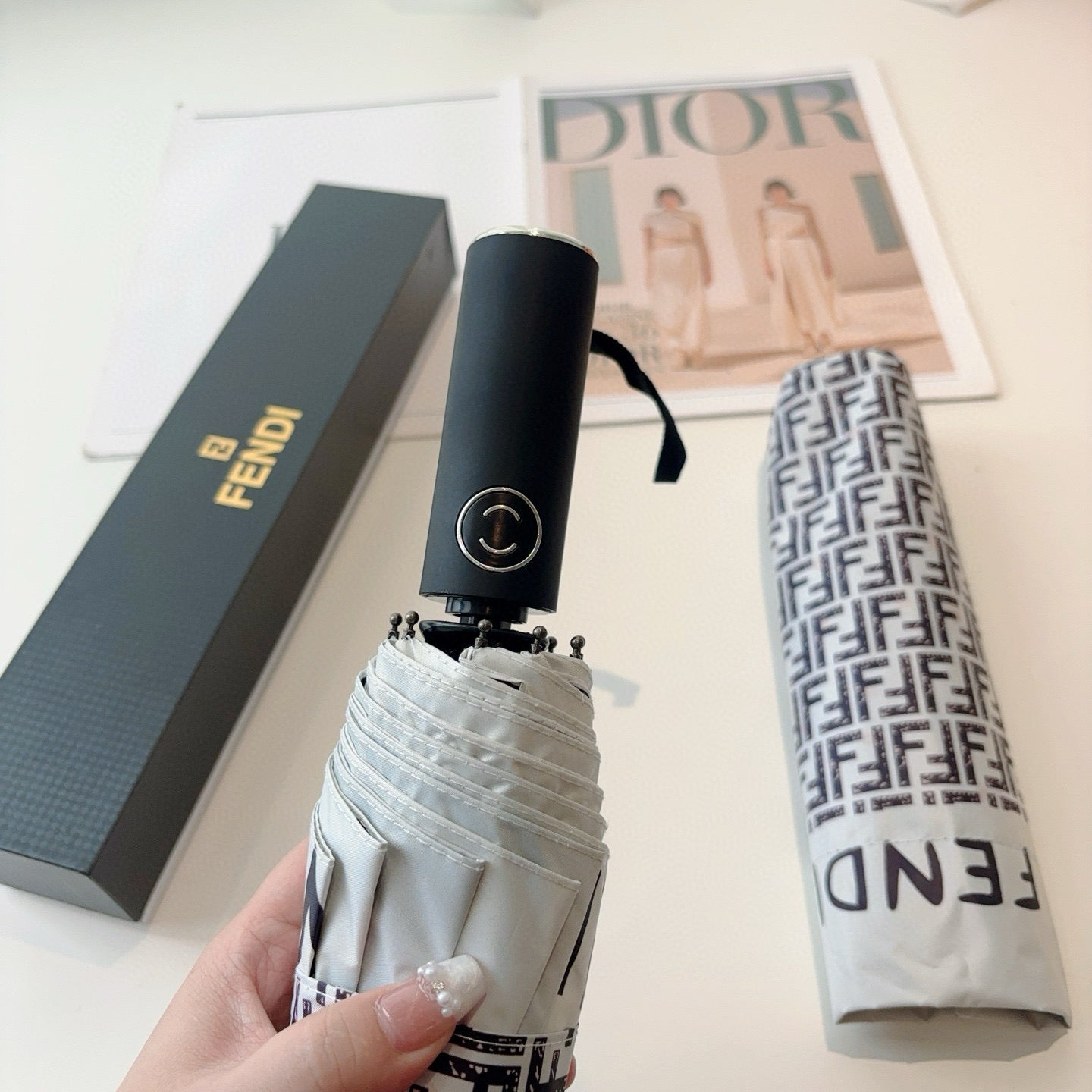 15RF120SDE Stylish UV resistant umbrella