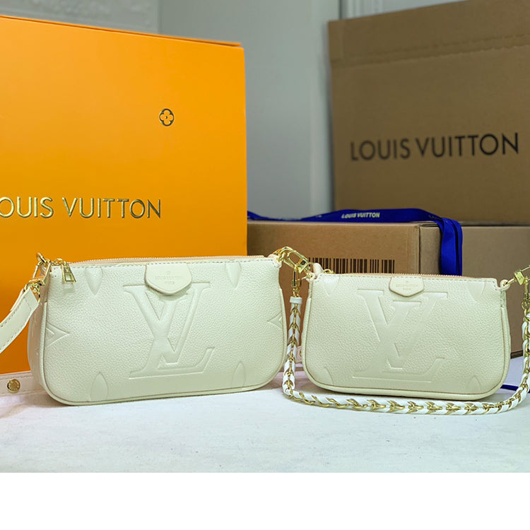 AE102BDE Stylish leather bag