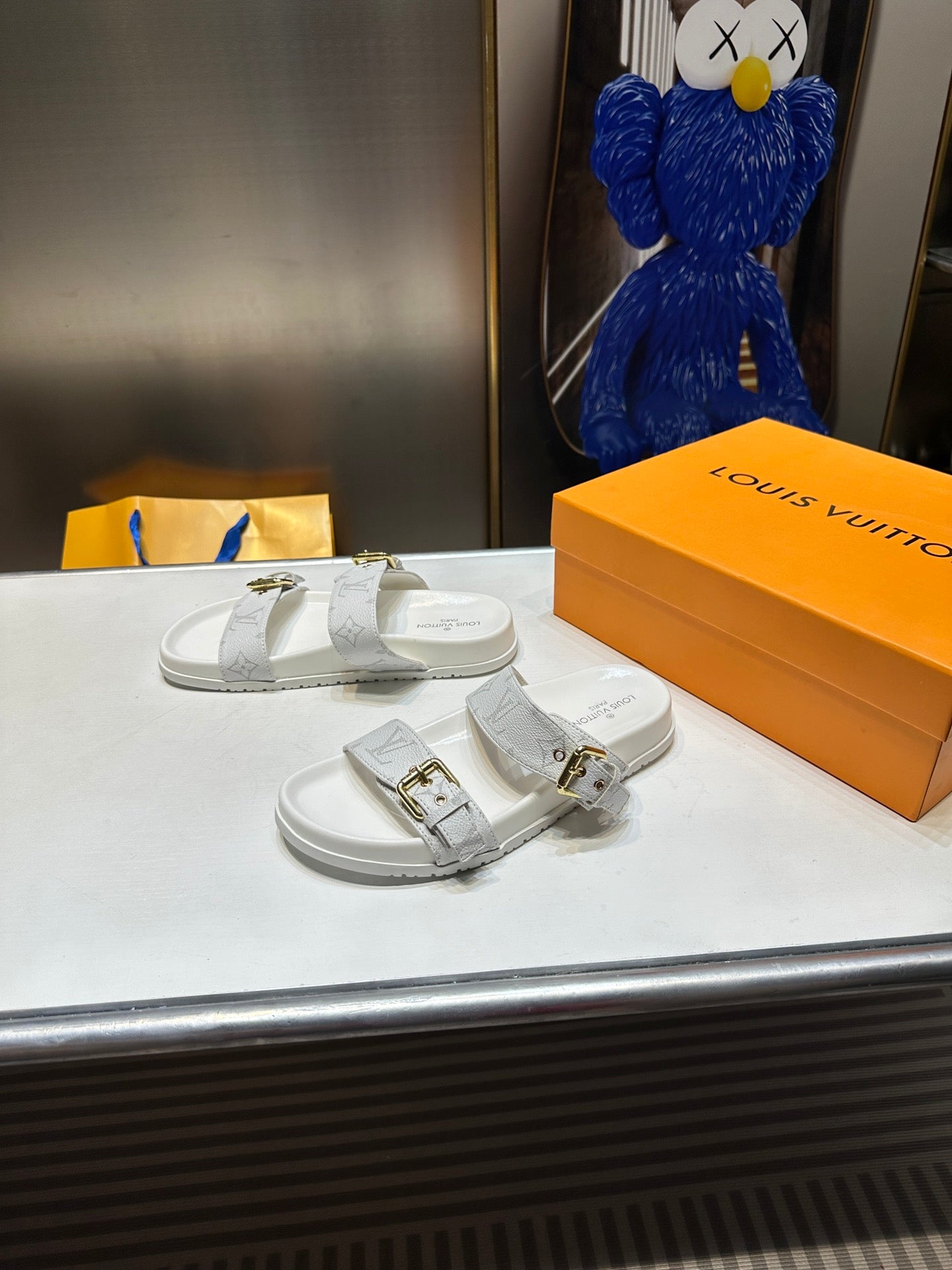 14E10ZDE Stylish sandals