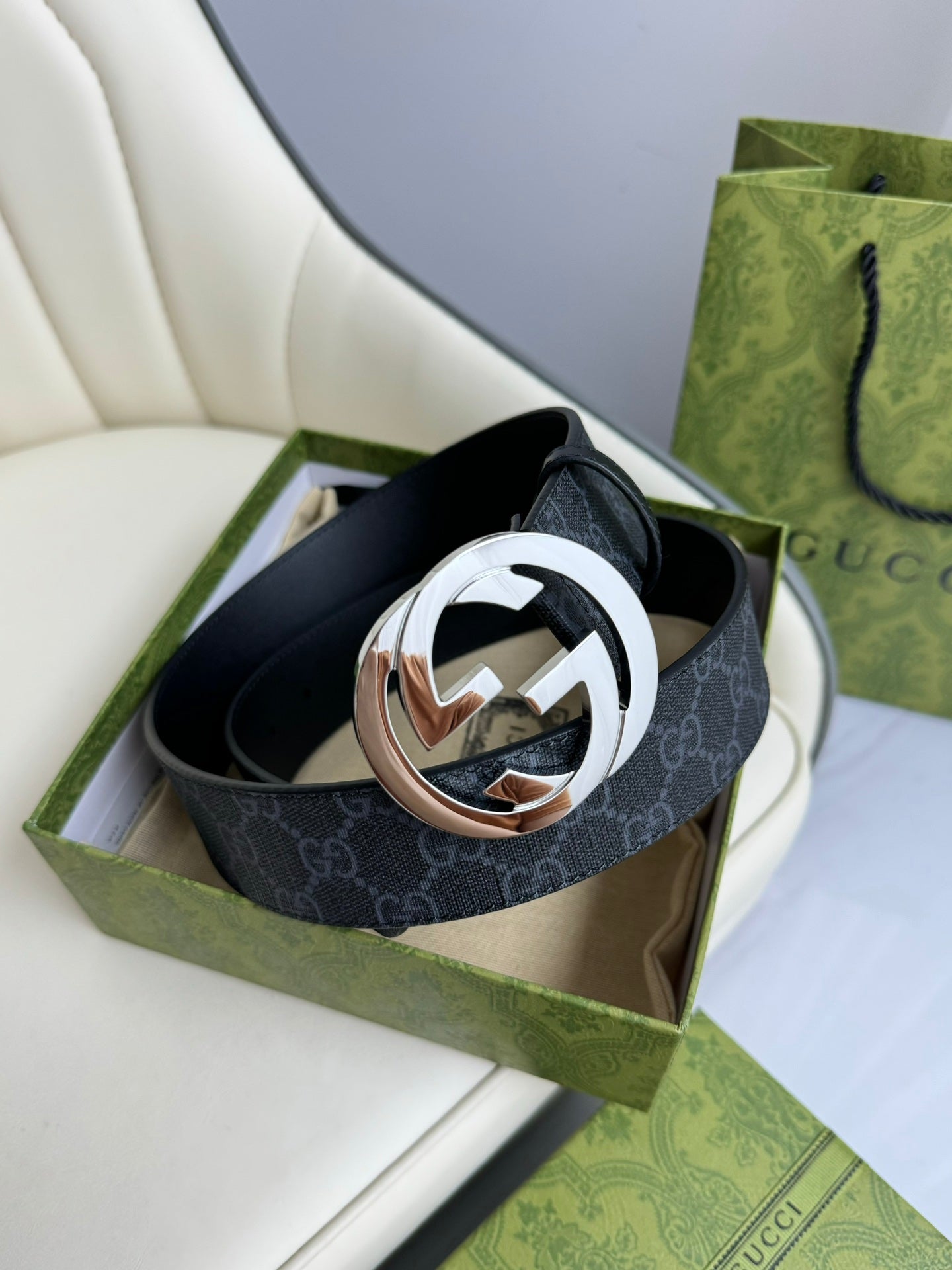 195NB3PDE Stylish high-quality leather belt
