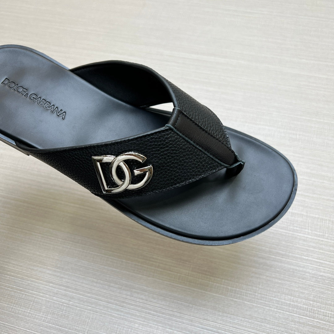 54A101ZDE Stylish slippers