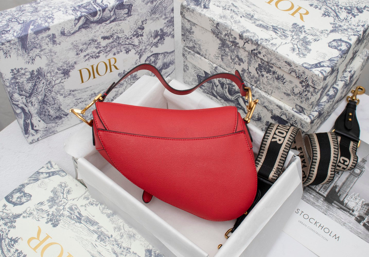 5D11BDE Stylish leather bag