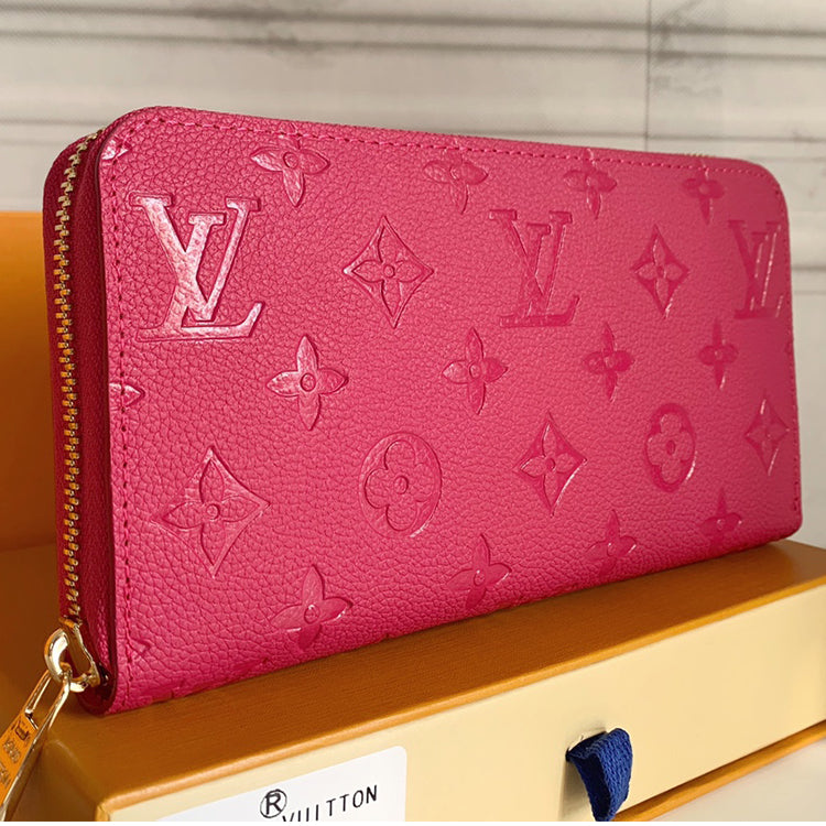 1E06BDE Stylish leather wallets