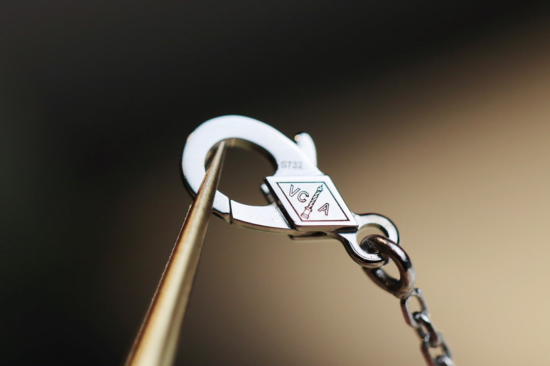 5XVA161XDE Stylish High quality jewelry