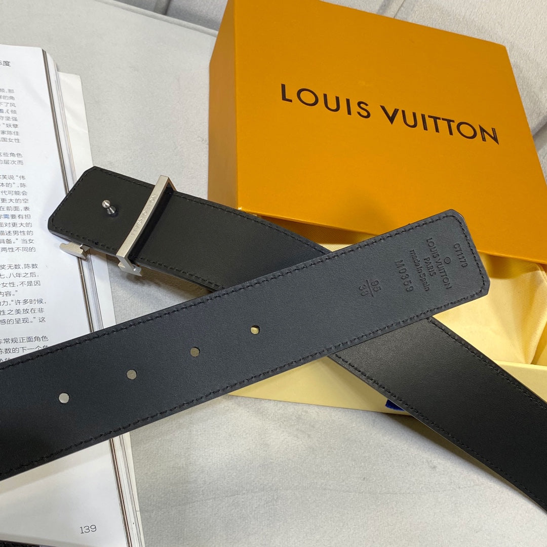 14E44PDE Stylish High quality belt With full package