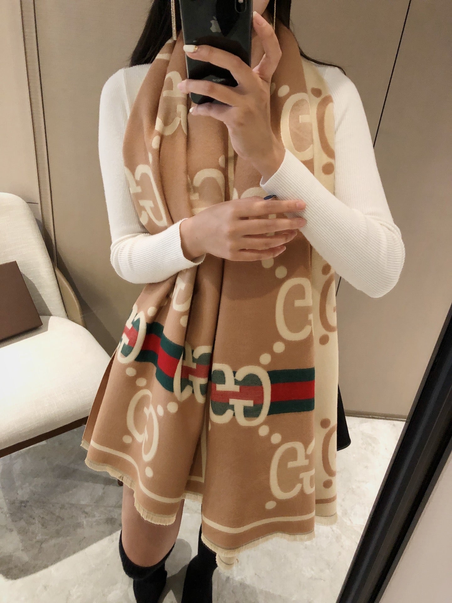 175RB35WDE Stylish Winter Scarves