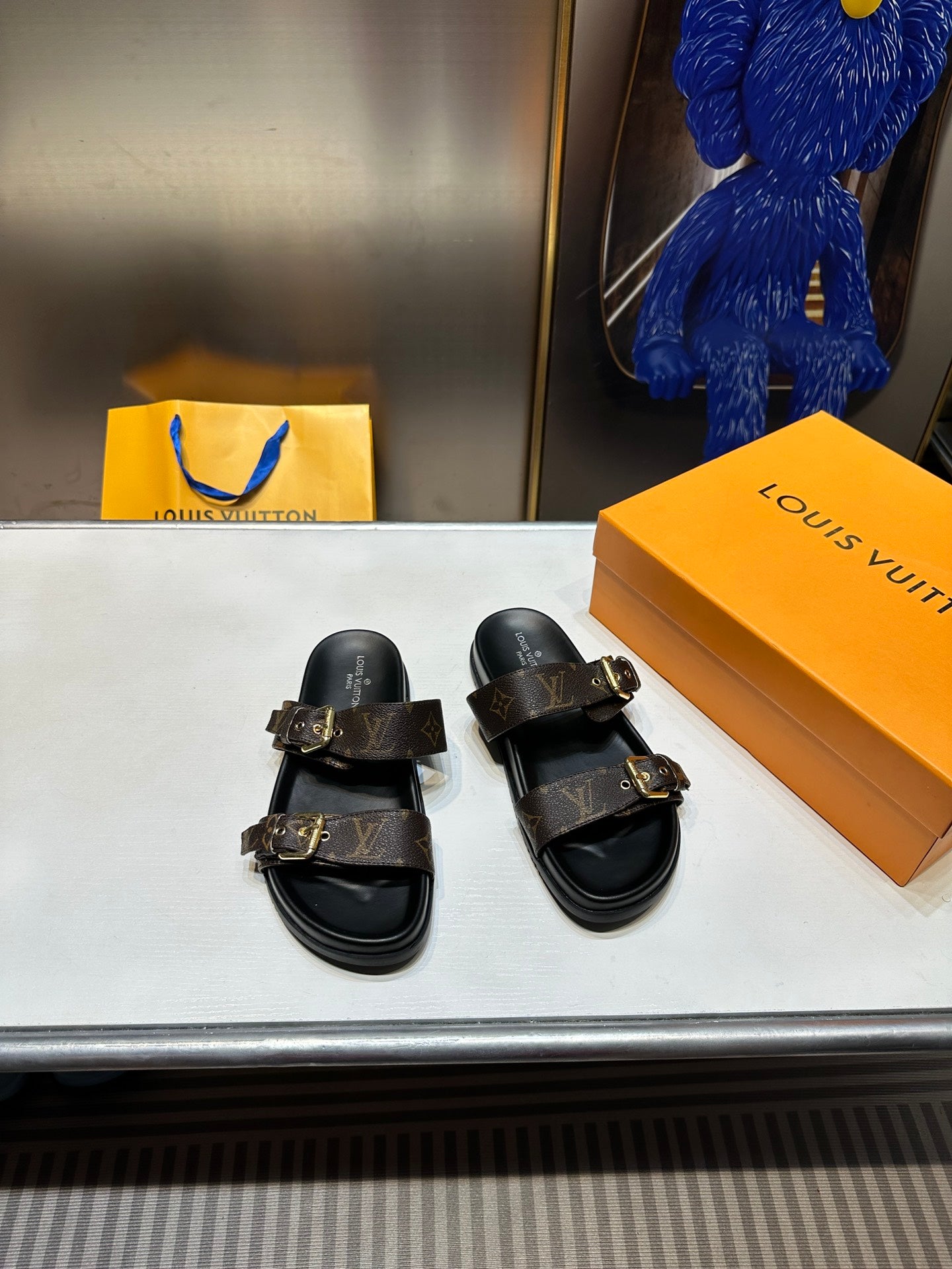 14E10ZDE Stylish sandals