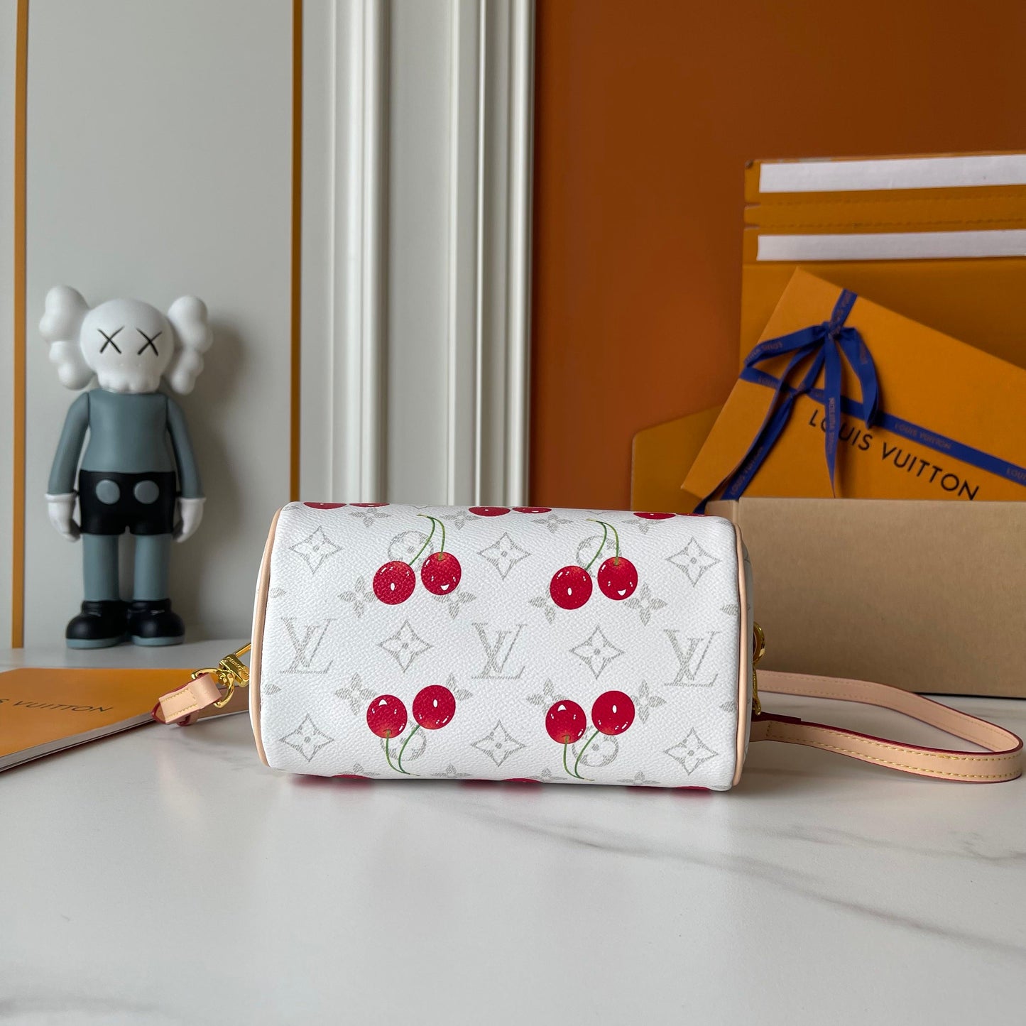 15RE28BDE Stylish bag