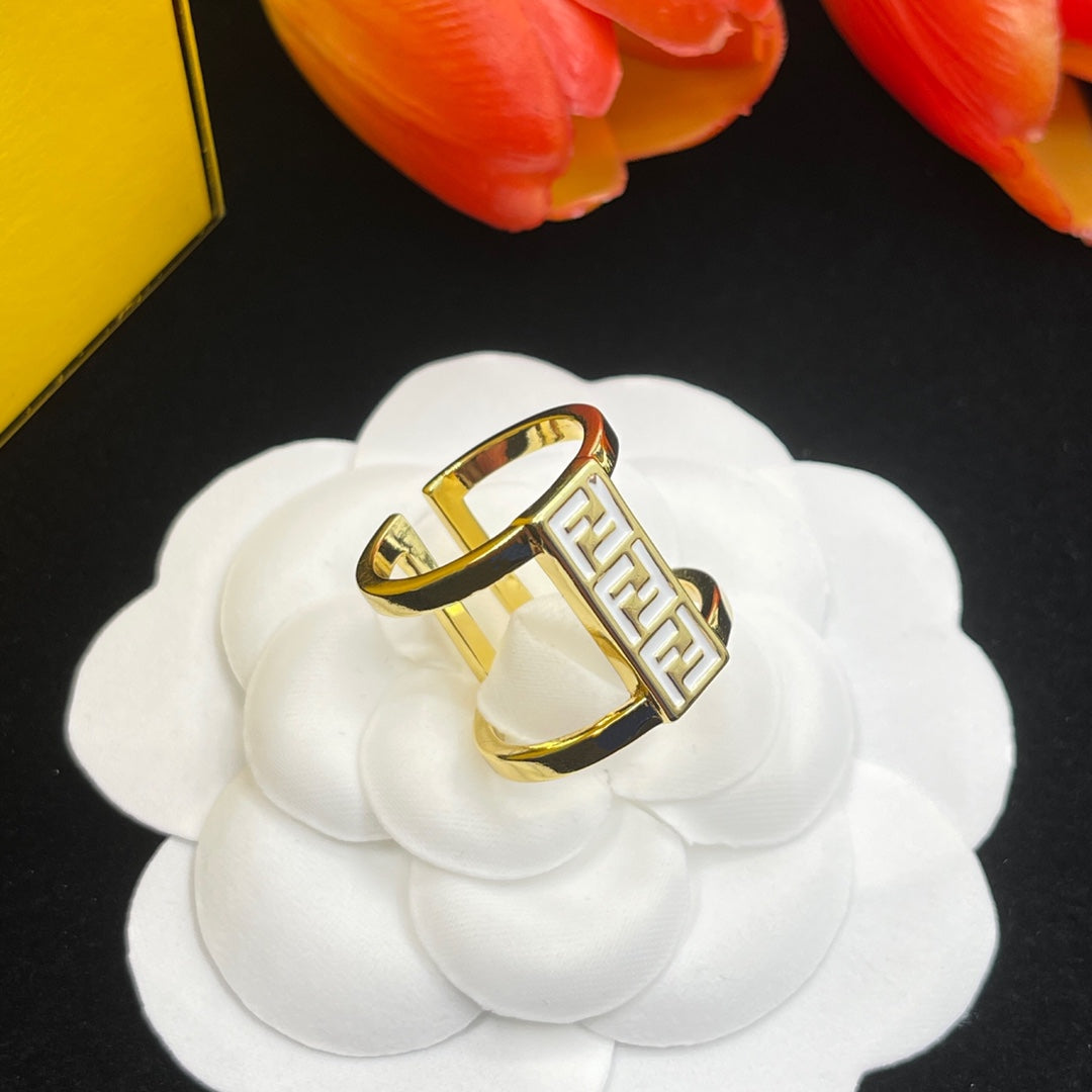 14F182JDE Stylish rings