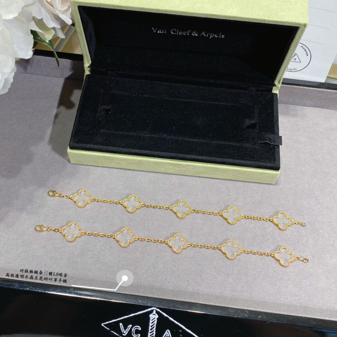 5XVA180KDE Stylish bracelets 5 flowers normal size1.5cm flower