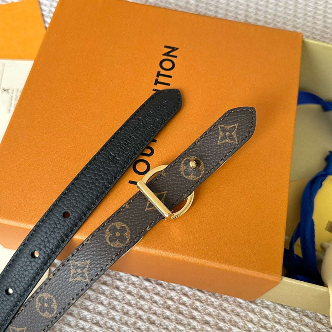14E46PDE Stylish High quality belt With full package