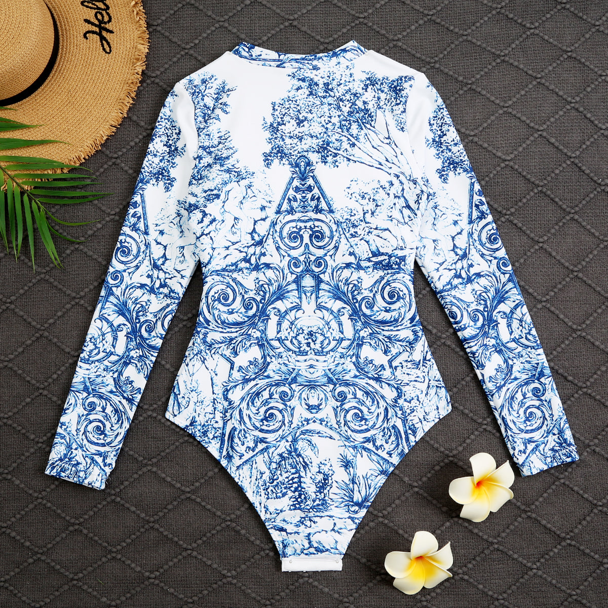 14D104YDE Stylish Long sleeve swimsuit