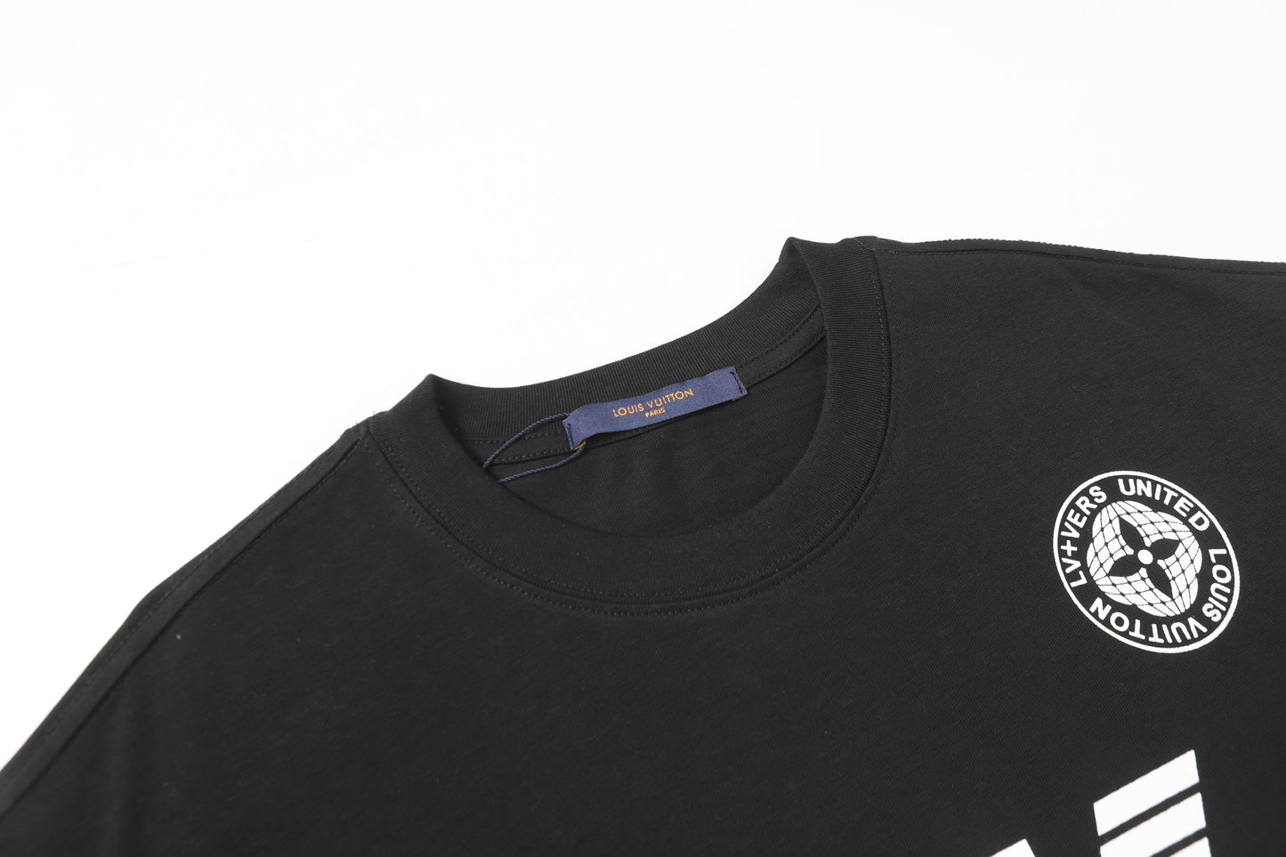 145RE149UDE Stylish T-shirt