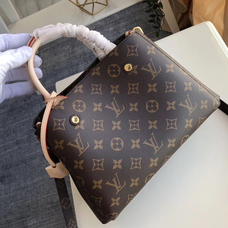 AE35BDE Stylish leather bag
