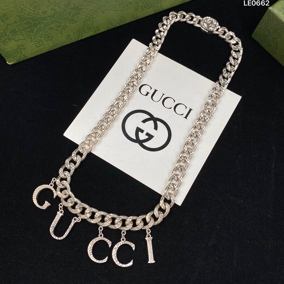 14B766KDE Stylish Necklaces