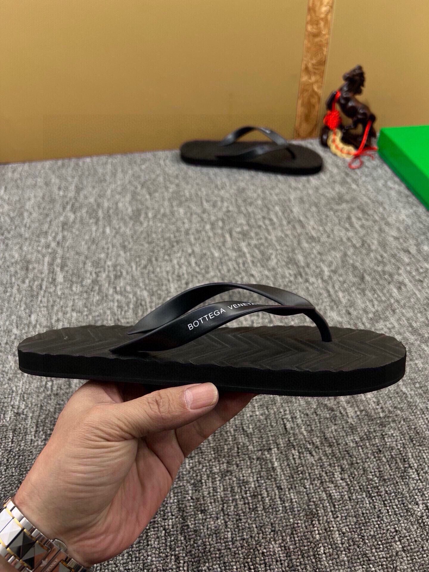 535ZA294ZDE Stylish Slippers