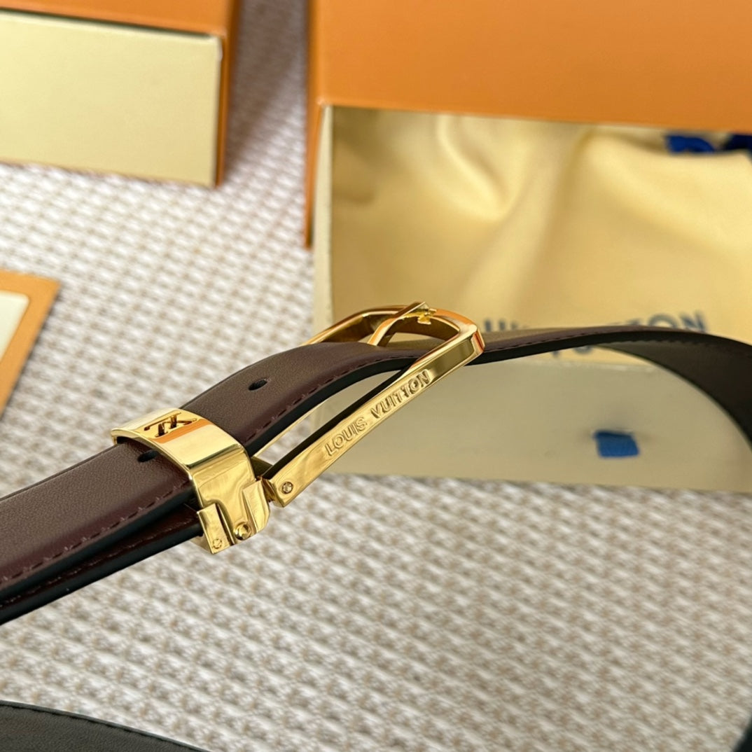 14E134PDE Stylish High quality belt With full package