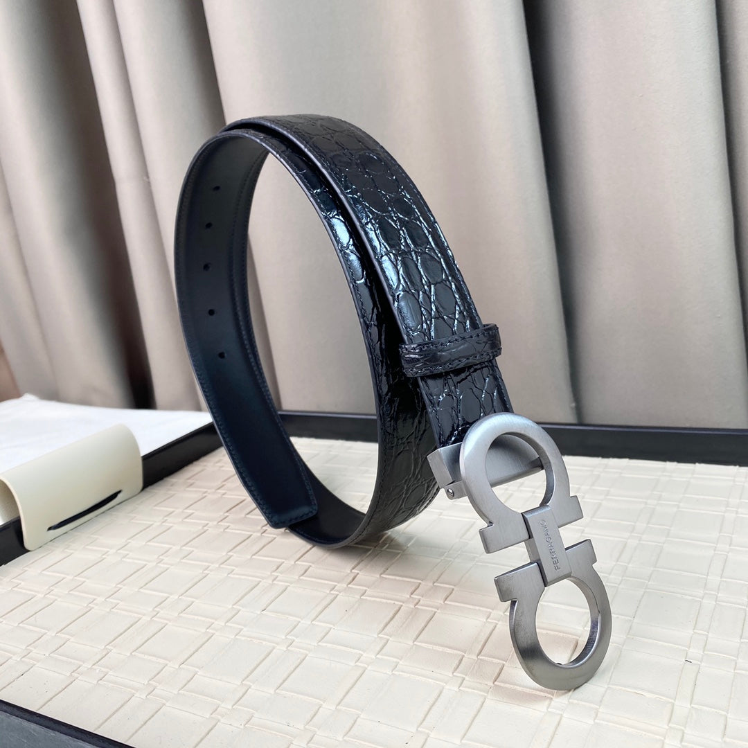 14A116PDE Stylish High quality belt With full package