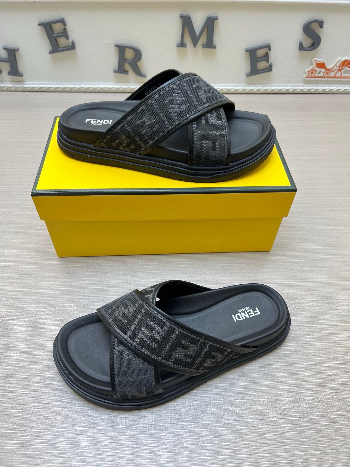 5LF224ZDE Stylish Slippers
