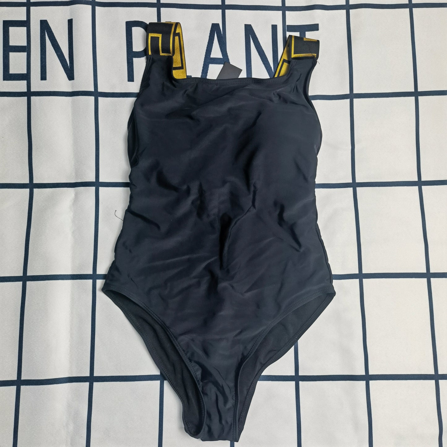 14V183YDE Stylish Bikini swimsuit