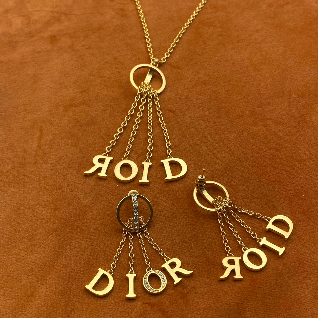 14D255XDE Stylish Rings Earring Necklaces