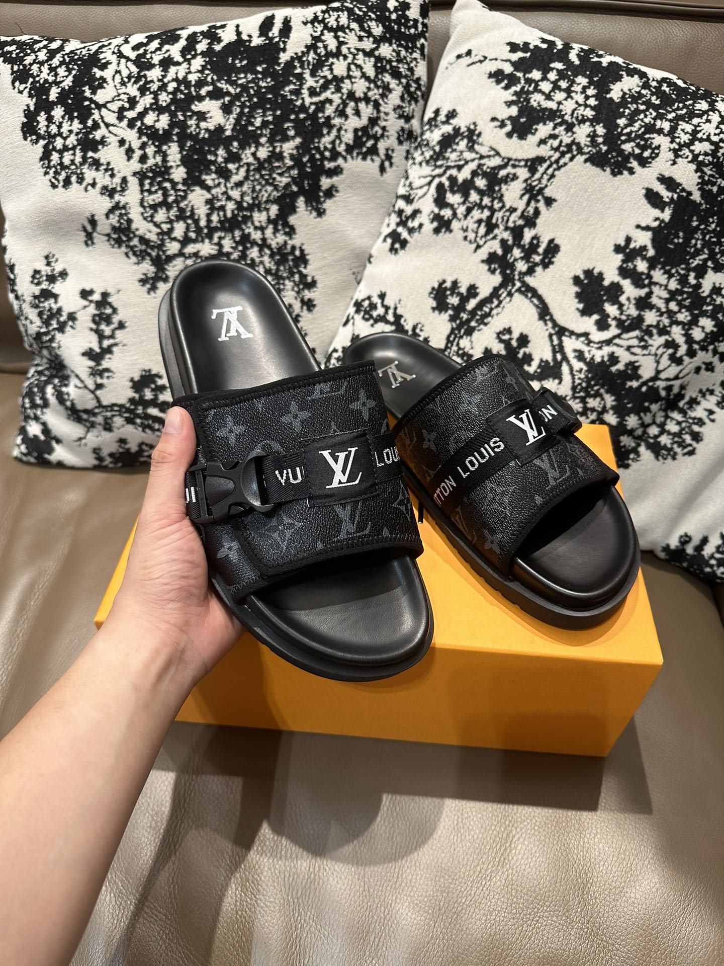 285ZE27ZDE Stylish leather Shoes