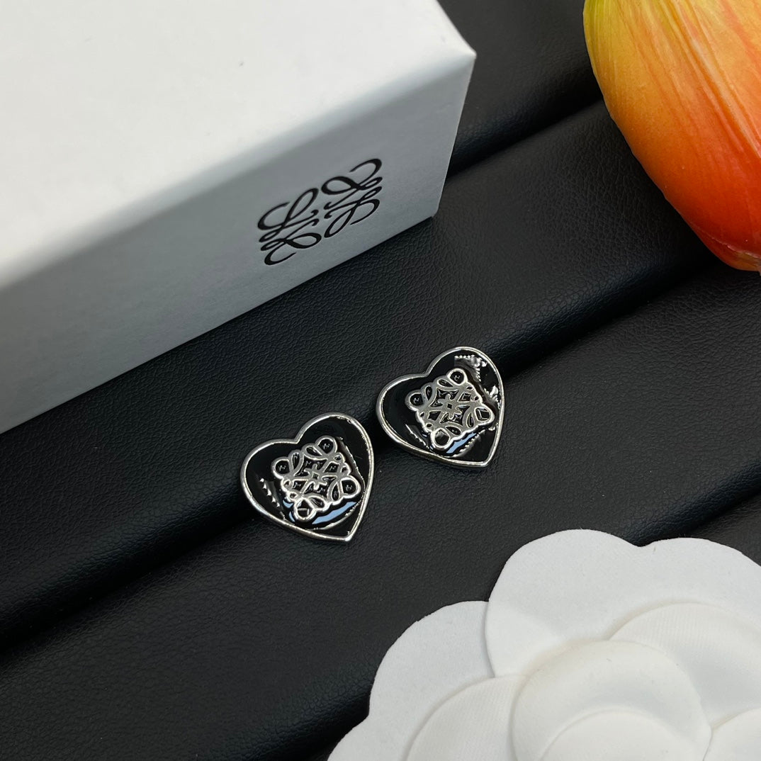 14A759EDE Stylish Earrings