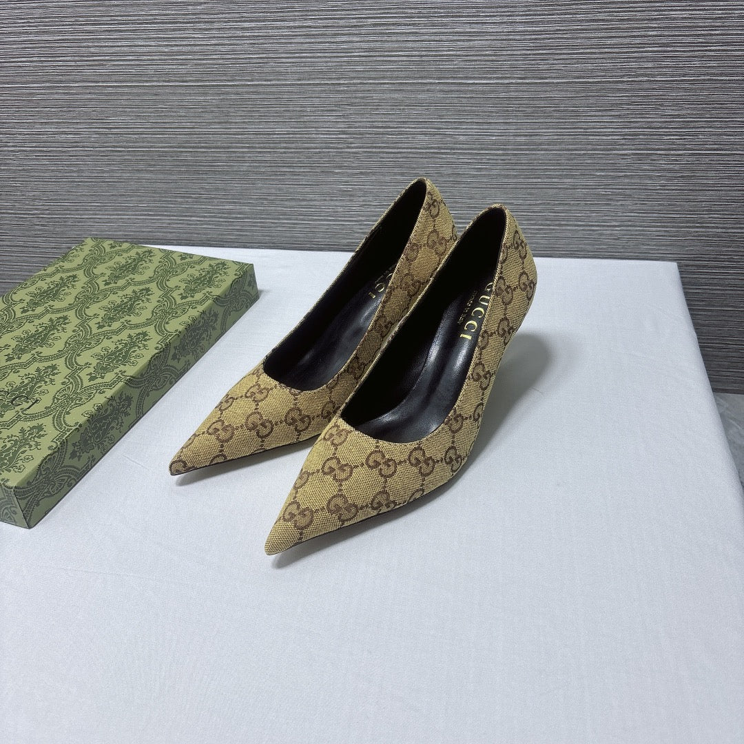 1LB21ZDE Stylish High heels (Heel height 8cm )