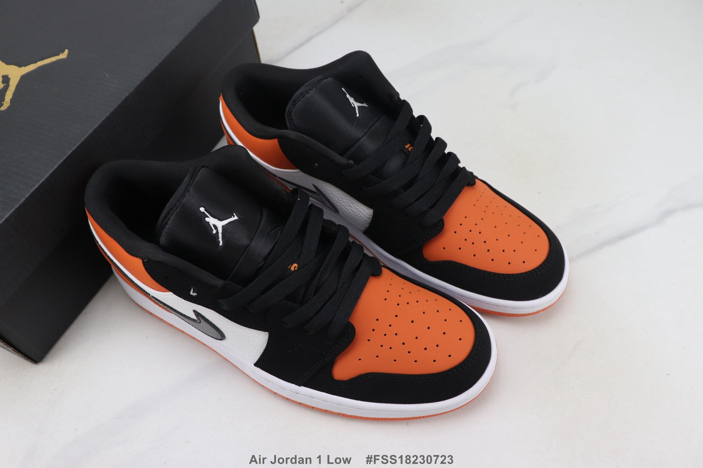 4YN37ZDE Stylish Sneakers (No Box, August-October Big Sale)