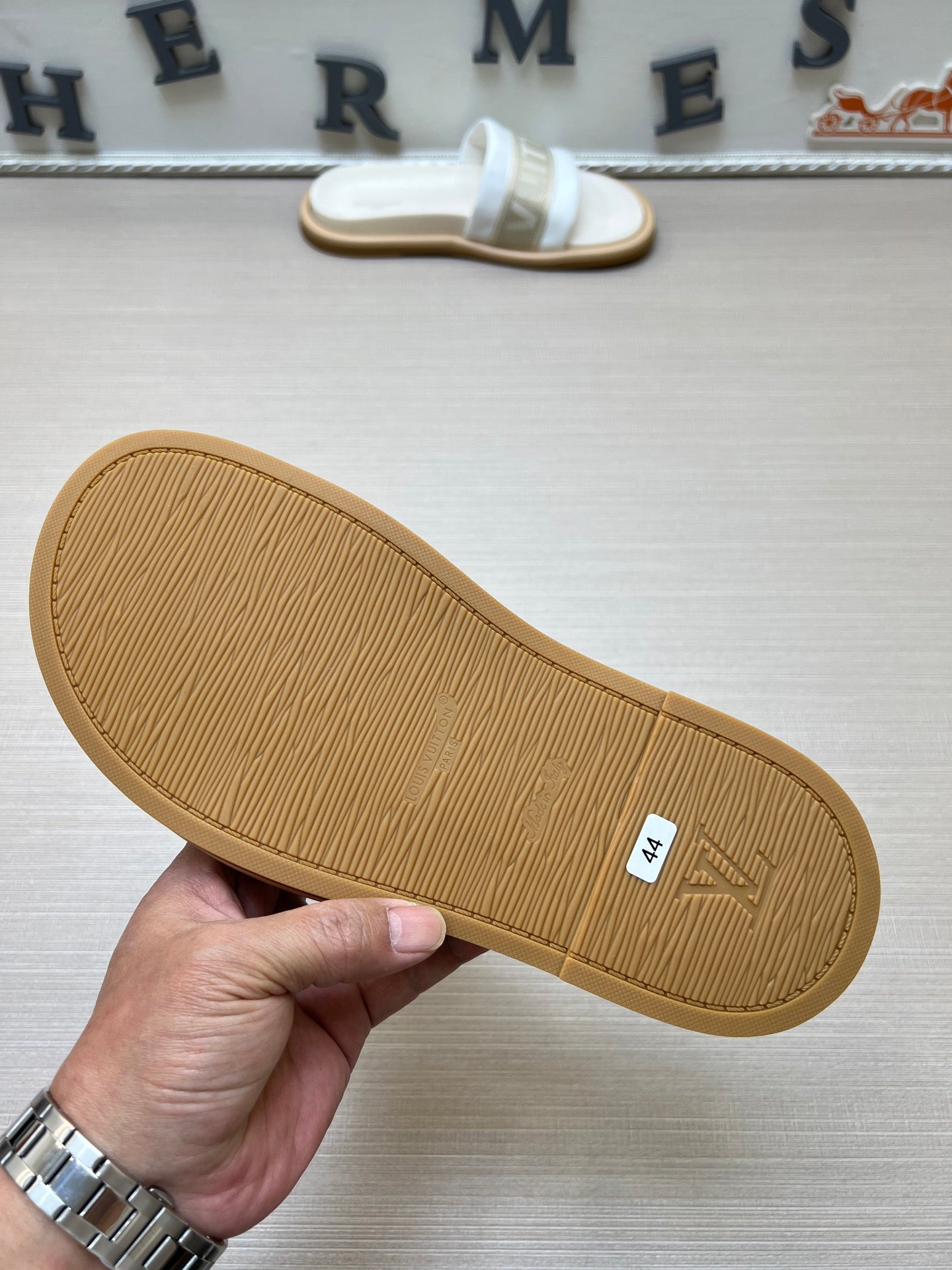 535ZE298ZDE Stylish Slippers