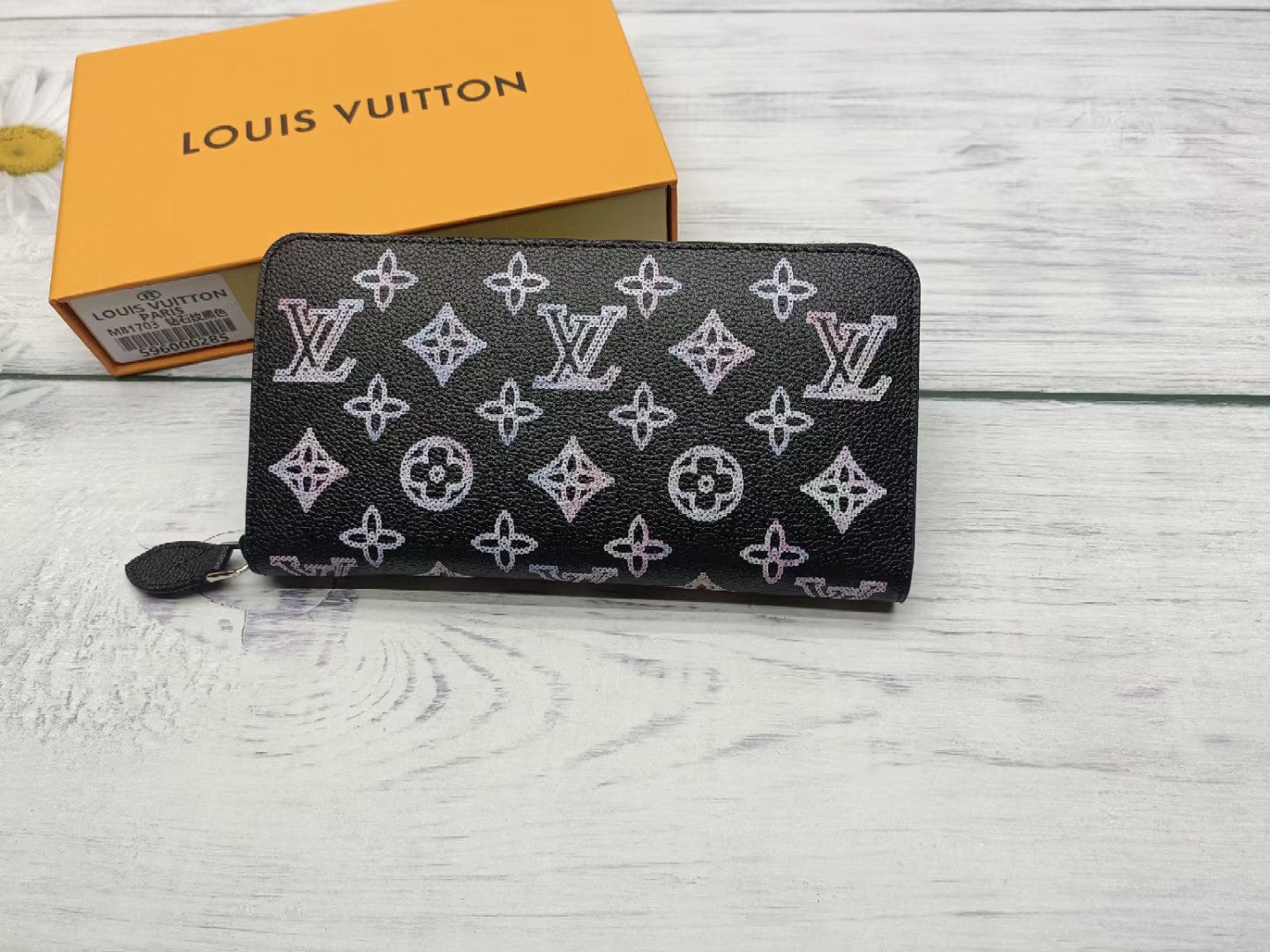 1XE102BDE Stylish leather wallets