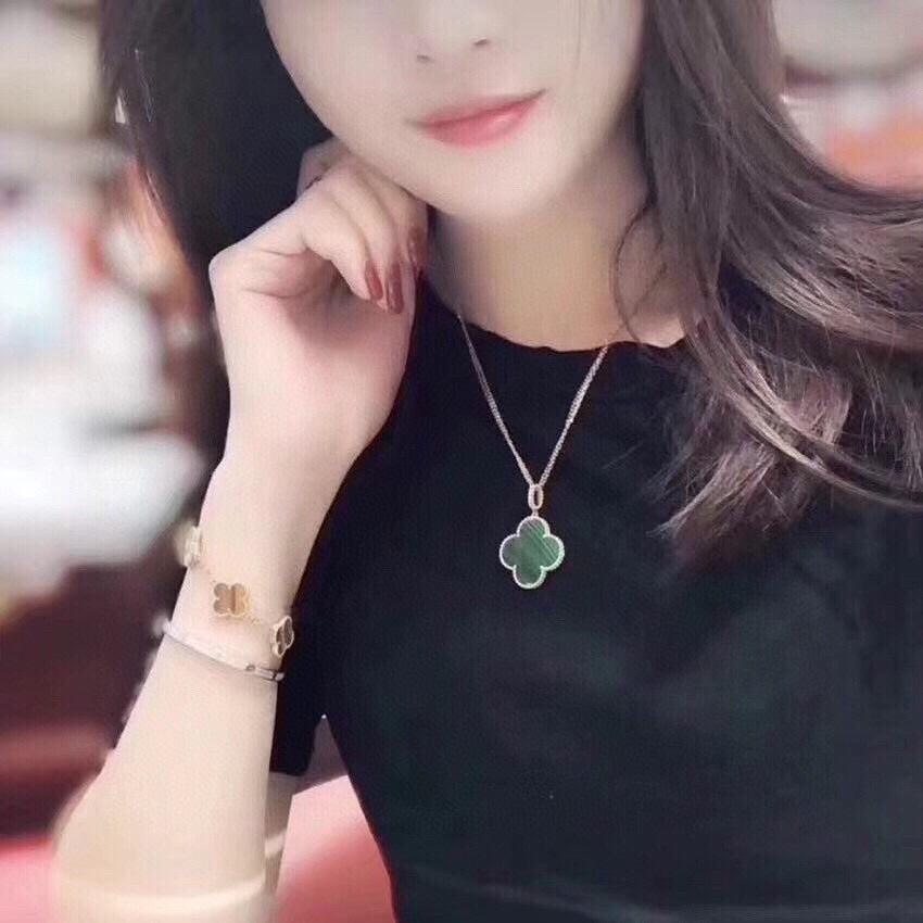 5XVA183XDE Stylish Big flower necklace