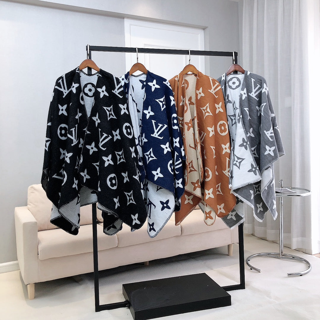 175RE22WDE Stylish Winter Scarves